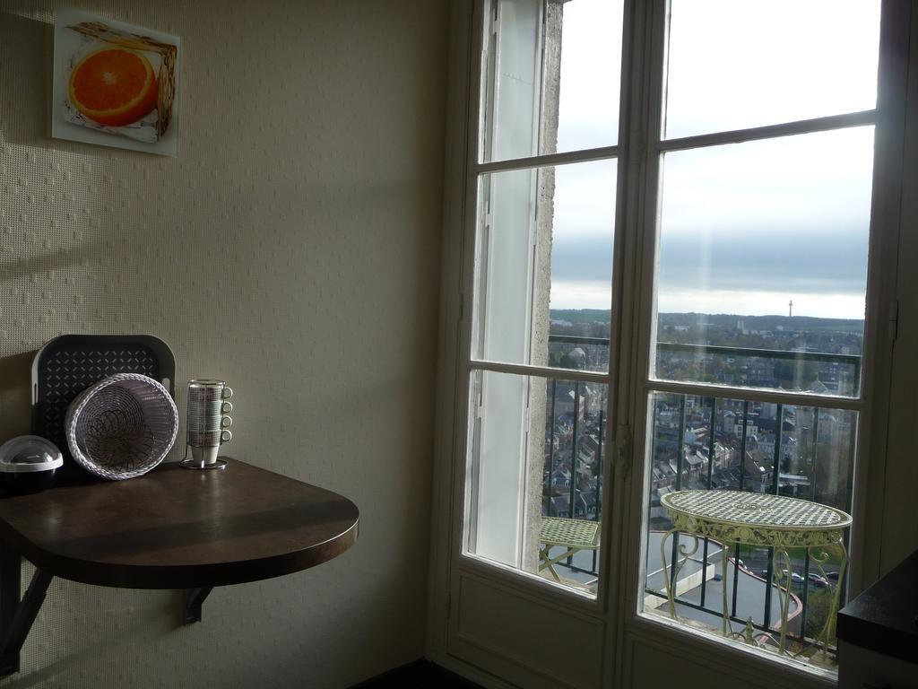 アミアンLe 360 Tour Perret 19Eme Panorama 4 Etoilesアパートメント エクステリア 写真