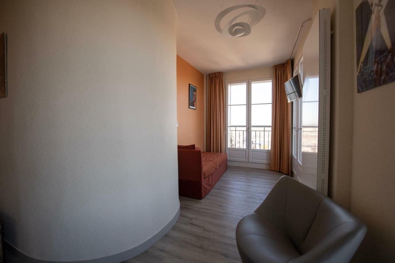 アミアンLe 360 Tour Perret 19Eme Panorama 4 Etoilesアパートメント エクステリア 写真